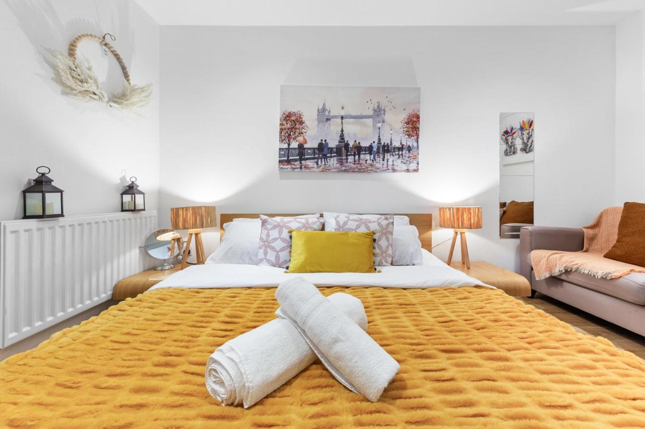 Lavish 3 Bedroom Flat In Mayfair London Hy4 Екстер'єр фото